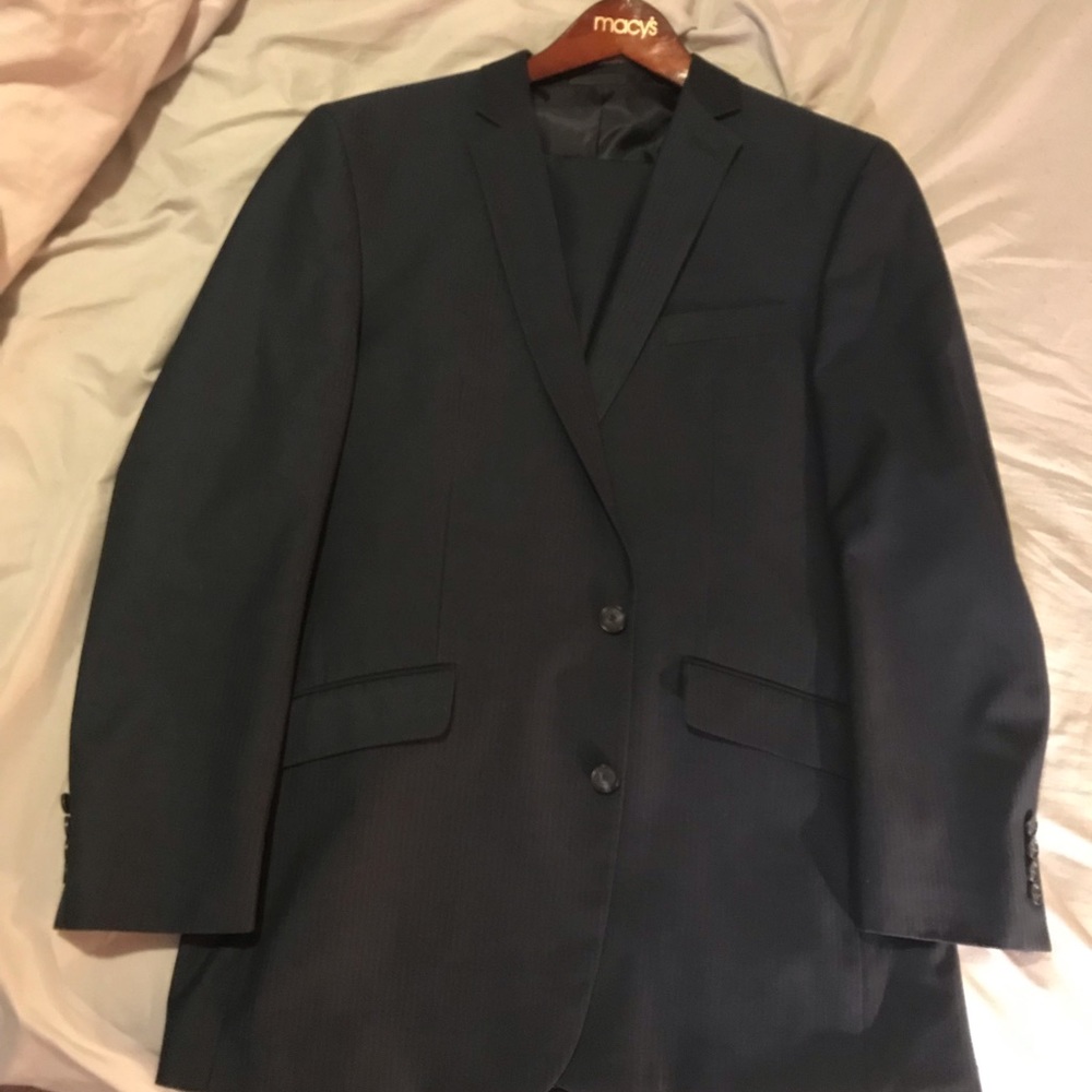 Men's Suit